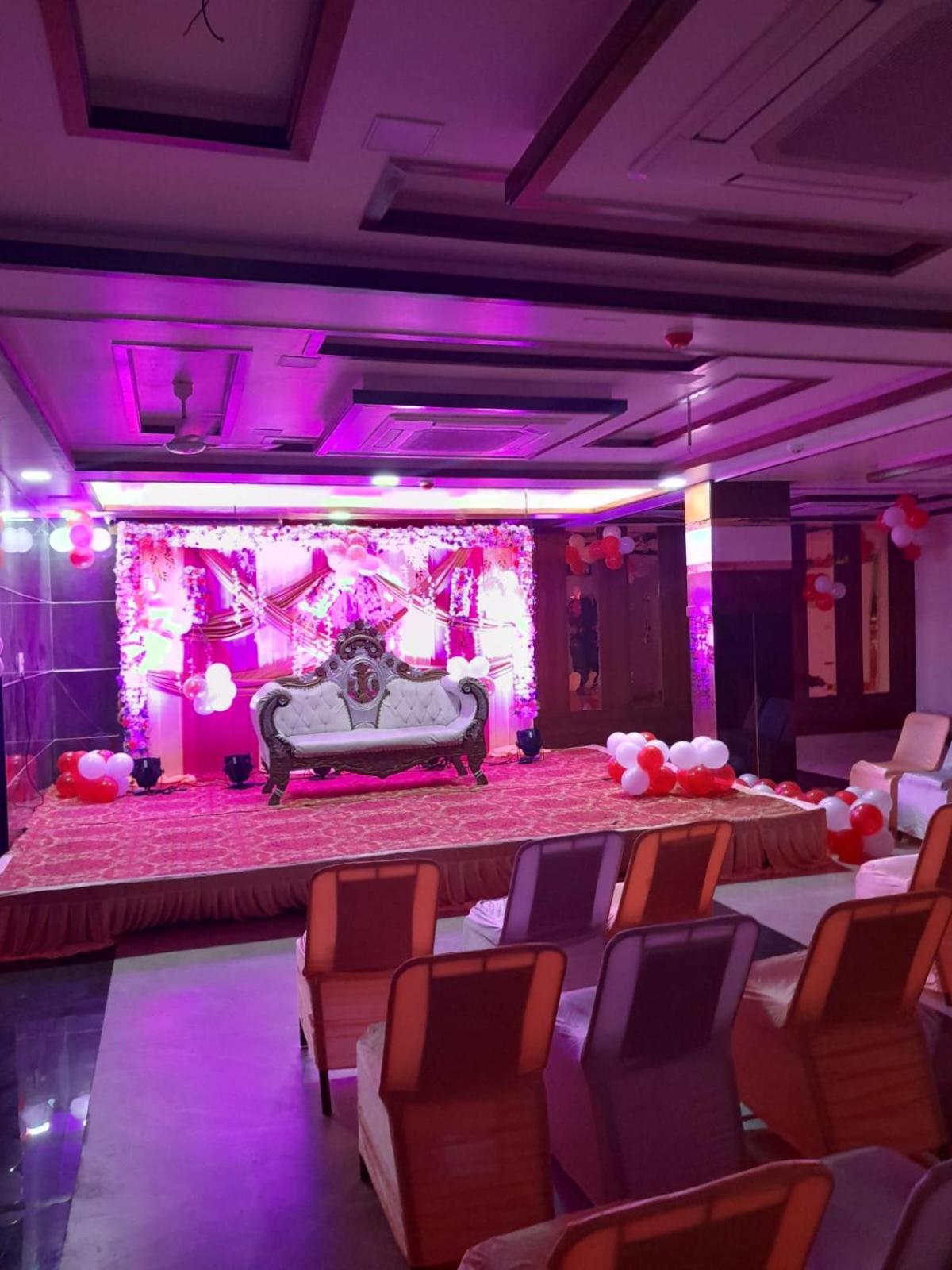 Rich Grand Hotel Агра Екстер'єр фото