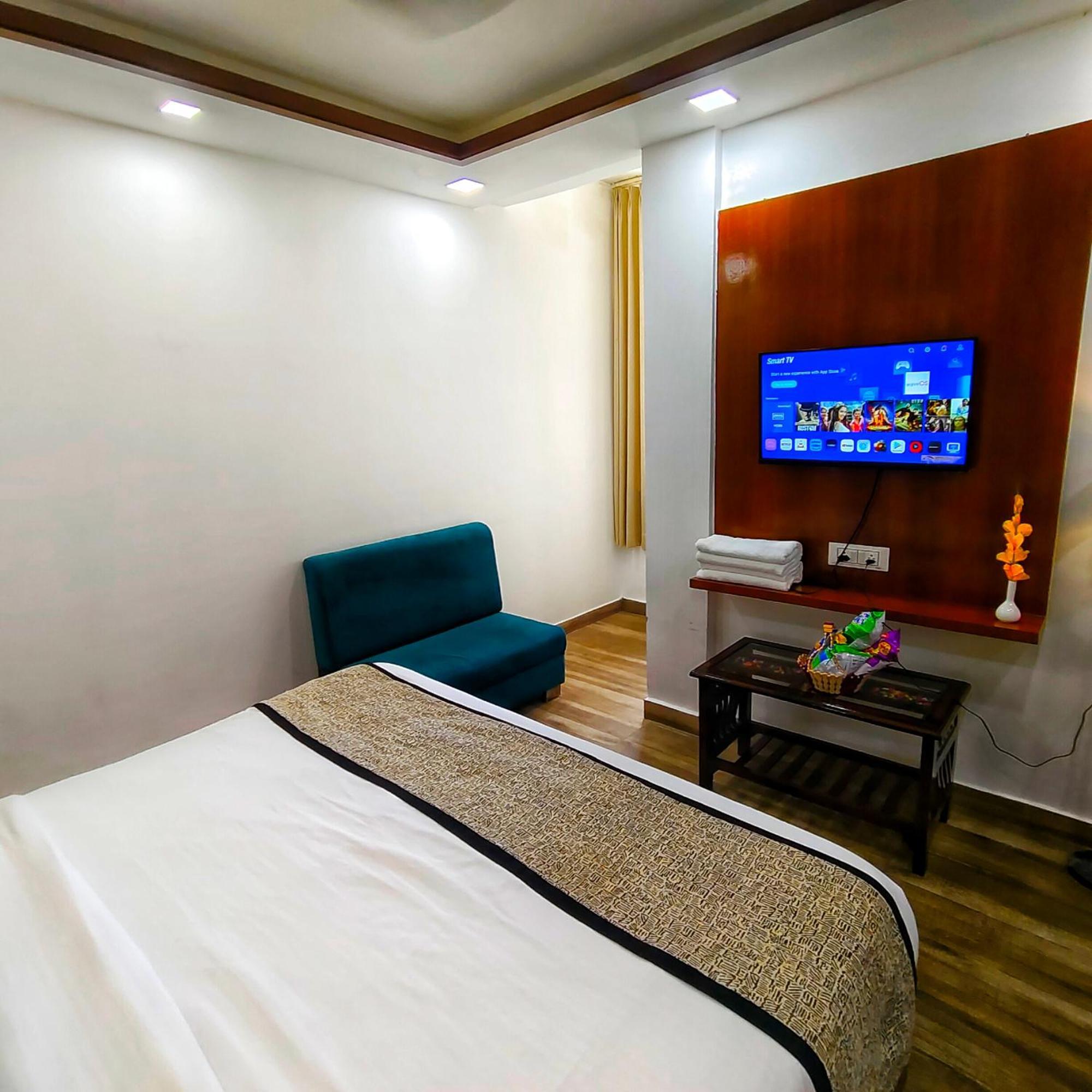 Rich Grand Hotel Агра Екстер'єр фото